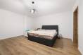 Spacious Modern 4-Room Apartment in Prime Old Town Location