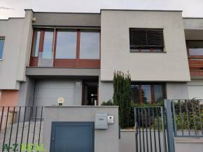  Rent Family house, Family house, Hummelova, Bratislava - Staré Mesto, 