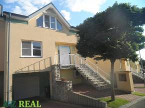  Rent Family house, Family house, Trinásta, Bratislava - Nové Mesto, Sl