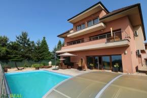  Rent Three bedroom apartment, Three bedroom apartment, Strážna, Bratis